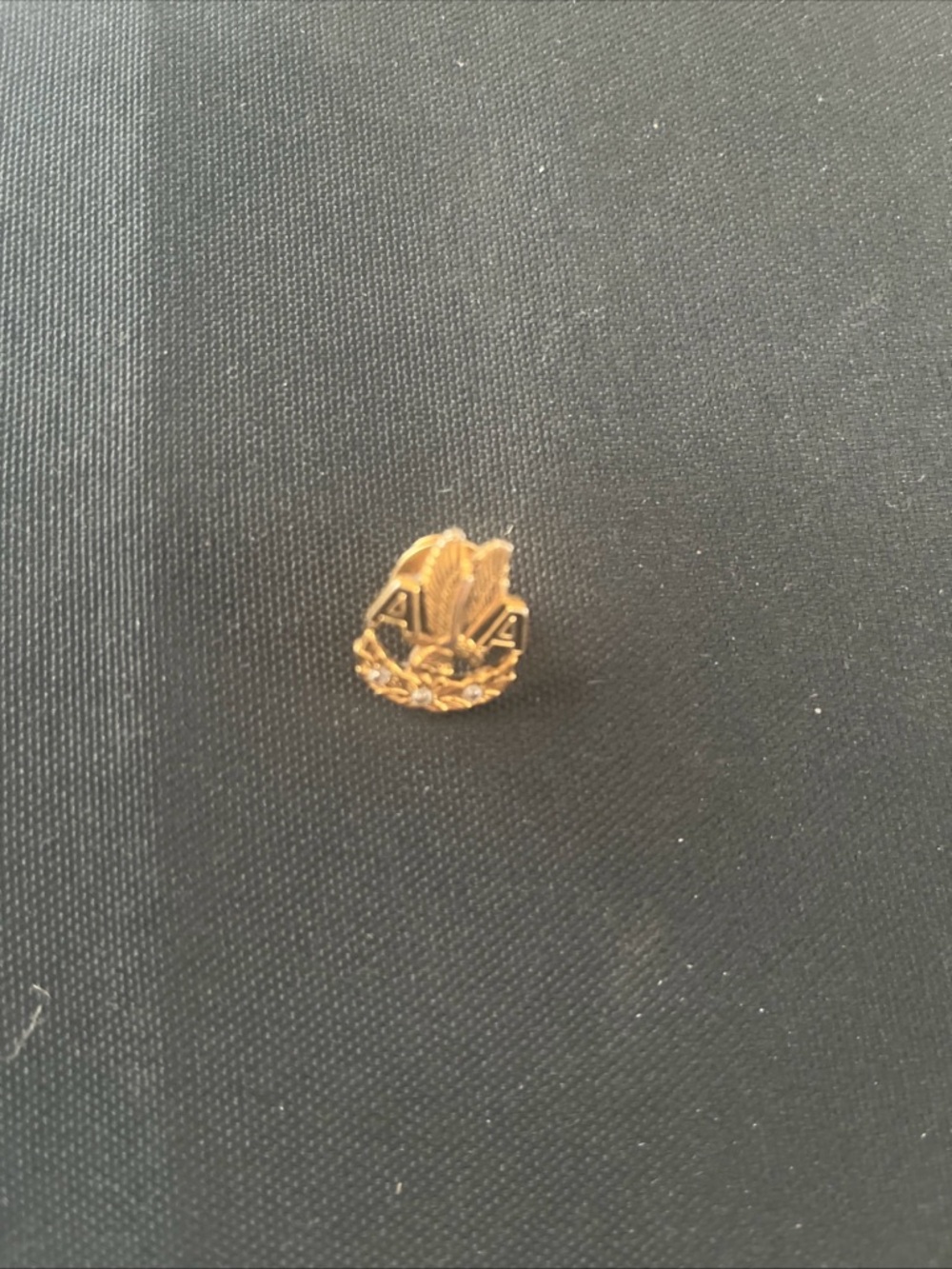 Vintage American Airlines 25 Year Three Diamond Service Pin Eagle Tie Tack